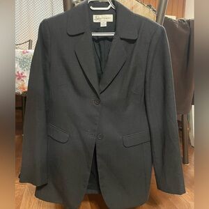Rena Rowan — Black Blazer
